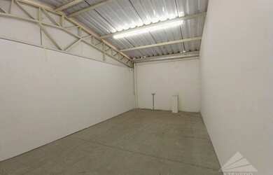 Imagem 13: Galpão para alugar, 700 m² por R$ 8.000,00/mês - Jardim Anchieta -...