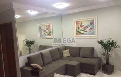 Imagem: O apartamento possui 2 Dormitórios, 1 Banheiro, 1 Vaga na garagem