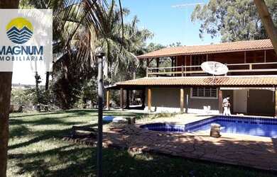 Imagem: A fazenda possui 650m² de Área e está localizado em Neves