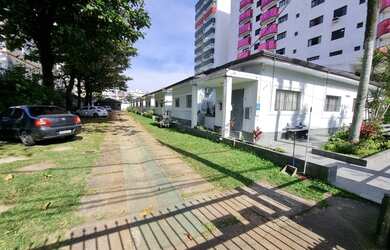 Imagem 2: Kitão - térreo no Canto do Forte em Praia Grande -SP