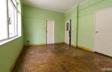 Imagem: O depósito possui 17m² de Área e está localizado em Centro