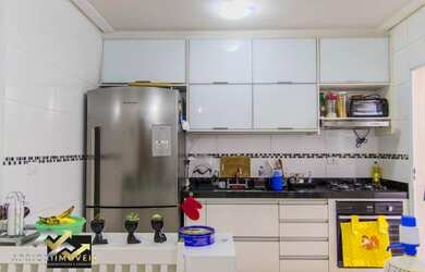 Imagem: O apartamento possui 2 Dormitórios, 2 Banheiros, 60m² de Área