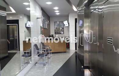 Imagem: O depósito possui 160m² de Área e está localizado em Barro