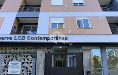 Imagem: O apartamento possui 2 Dormitórios, 2 Banheiros, 2 Vagas na