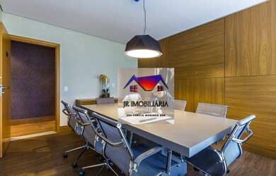 Imagem: O depósito possui 1 Vaga na garagem, 30m² de Área e está