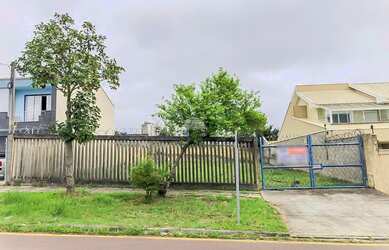 Imagem: O terreno possui 450m² de Área e está localizado em Cristo