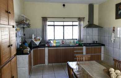 Imagem 1: Casa em Franca. Churrasqueira, Varanda, Área de serviçoe254m² de Área