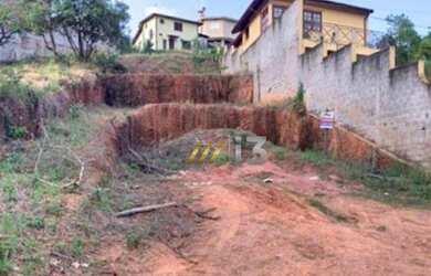 Imagem: O terreno possui 412m² de Área e está localizado em Jardim