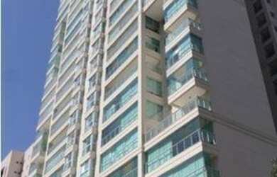 Imagem: O apartamento possui 4 Dormitórios, 5 Banheiros, 4 Vagas na