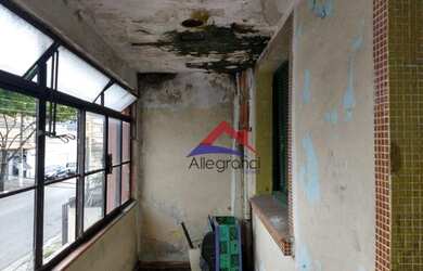 Imagem: A casa possui 2 Dormitórios, 1 Banheiro, 81m² de Área e