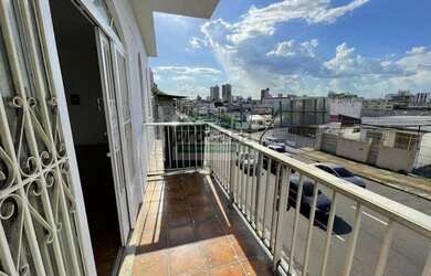 Imagem: O depósito possui 1 Vaga na garagem, 100m² de Área e está