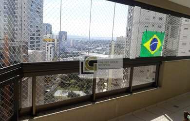 Imagem: O apartamento possui 5 Dormitórios, 5 Banheiros, 3 Vagas na