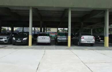 Imagem 3: Galpão 650 metros. 650m² de Áreae5 Vagas na garagem