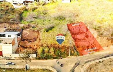 Imagem: O terreno possui 455m² de Área e Imóvel novo e está localizado