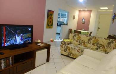 Imagem: O apartamento possui 2 Dormitórios, 2 Banheiros, 1 Vaga na