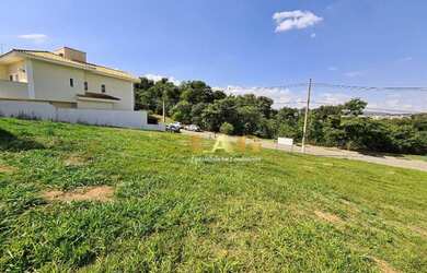 Imagem: O terreno possui 300m² de Área e está localizado em Parque