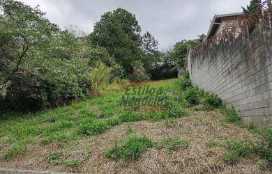 Imagem: O terreno possui 1.076m² de Área e está localizado em Chácara