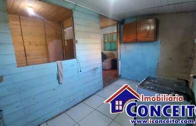 Imagem 7: C607 - Residência mista em região de moradores no balneário Albatroz