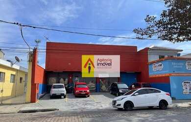 Imagem 2: Galpão Comercial. 498m² de Áreae5 Vagas na garagem