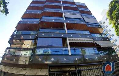 Imagem: O apartamento possui 2 Dormitórios, 1 Banheiro, 2 Vagas na