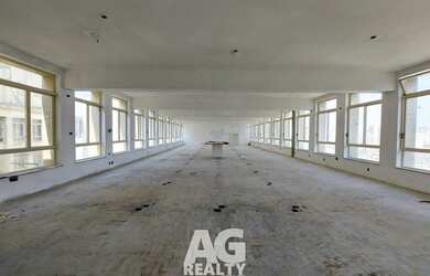 Imagem: O depósito possui 535m² de Área e está localizado em Centro