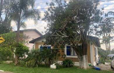 Imagem: A casa em condomínio possui 4 Dormitórios, 5 Banheiros, 2