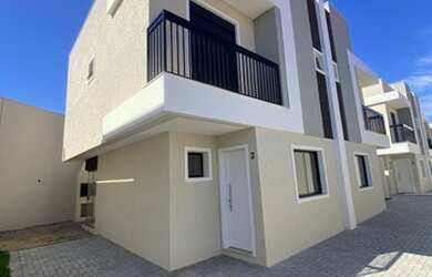 Imagem: A casa em condomínio possui 3 Dormitórios, 3 Banheiros, 2