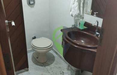 Imagem 6: Apartamento com 4 dormitórios à venda, 198 m² por R$ 750.000,00 - Ponta da Praia - Santos