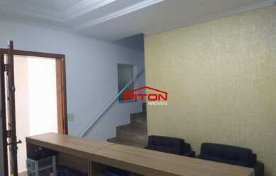 Imagem: O depósito possui 2 Vagas na garagem e 70m² de Área e está