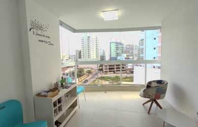 Imagem 6: Apartamento bem localizado a poucos metros do mar Faça contato em ligação...