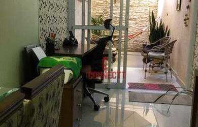 Imagem: Apartamento térreo com quintal de 2 dormitórios sendo 1 suíte