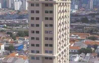 Imagem: O depósito possui 2 Vagas na garagem, 70m² de Área e está