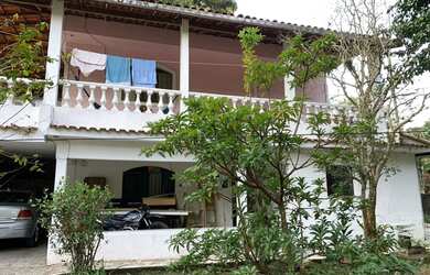 Imagem: A casa possui 2 Dormitórios, 2 Banheiros, 216m² de Área e