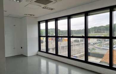 Imagem: O depósito possui 160m² de Área e está localizado em Vila