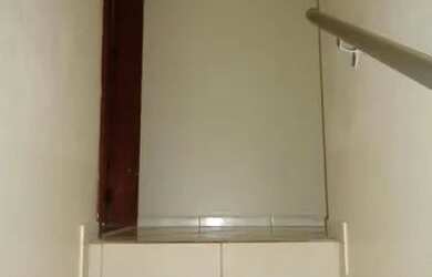 Imagem: A casa possui 3 Dormitórios, 2 Banheiros, 1 Vaga na garagem