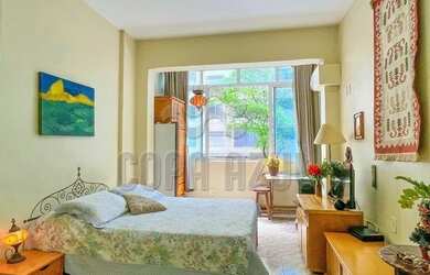 Imagem: A kitnet possui 1 Dormitório, 1 Banheiro, 35m² de Área e