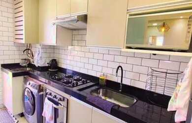 Imagem: O apartamento possui 2 Dormitórios, 1 Banheiro, 1 Vaga na garagem