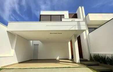 Imagem: A casa em condomínio possui 3 Dormitórios, 4 Banheiros, 4