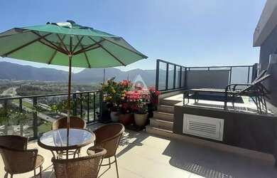 Imagem: O apartamento na cobertura possui 4 Dormitórios, 4 Banheiros