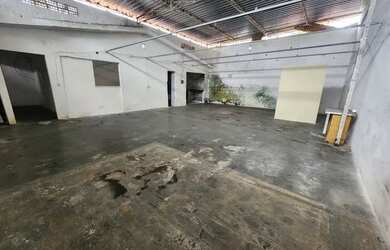 Imagem 4: Aluguel Galpão. 120m² de Áreae1 Vaga na garagem