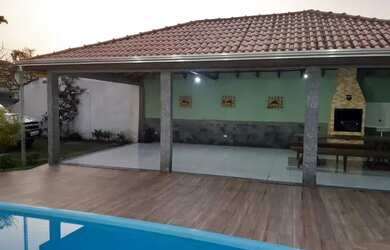 Imagem 5: Casa na praia com piscina