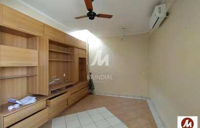 Imagem: O depósito possui 4 Vagas na garagem e 600m² de Área e está