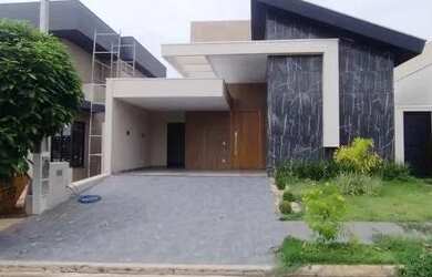 Imagem: A casa em condomínio possui 3 Dormitórios, 4 Banheiros, 4