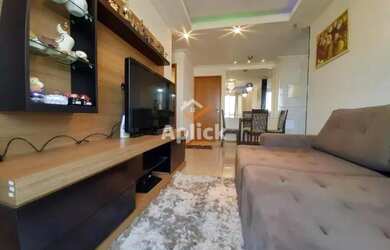 Imagem: O apartamento possui 2 Dormitórios, 2 Banheiros, 1 Vaga na