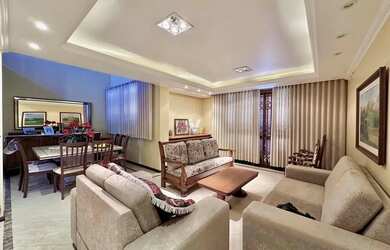 Imagem 11: Lindíssima casa alto padrão no Bairro Nossa Senhora de Lourdes, vendida de Porte