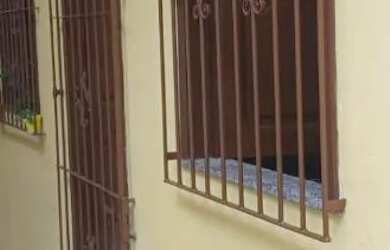 Imagem: A casa possui 2 Dormitórios, 1 Banheiro e está localizado