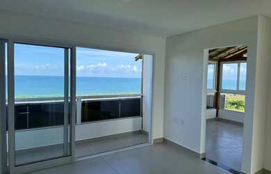 Imagem: A casa possui 3 Dormitórios, 3 Banheiros, 2 Vagas na garagem