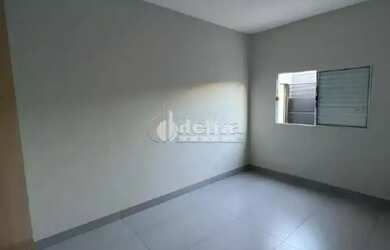 Imagem 9: Casa residencial disponível para venda no bairro Novo Mundo em Uberlândia-MG