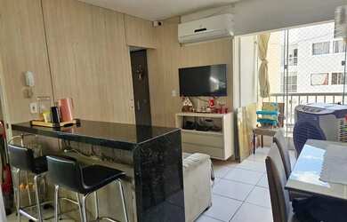 Imagem: O apartamento possui 3 Dormitórios, 1 Banheiro, 2 Vagas na