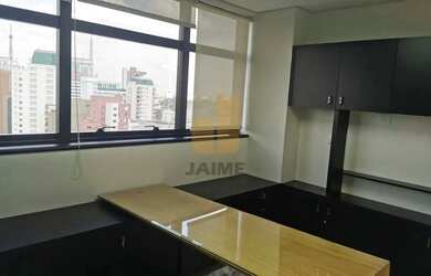 Imagem: O depósito possui 2 Vagas na garagem, 50m² de Área e está